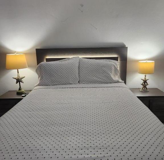 اتاق لوکس, Playa Apartments