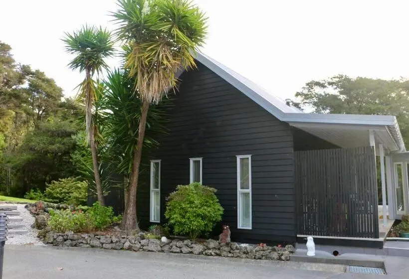 ガーデンビュースタンダードルーム, Fantail River Lodge