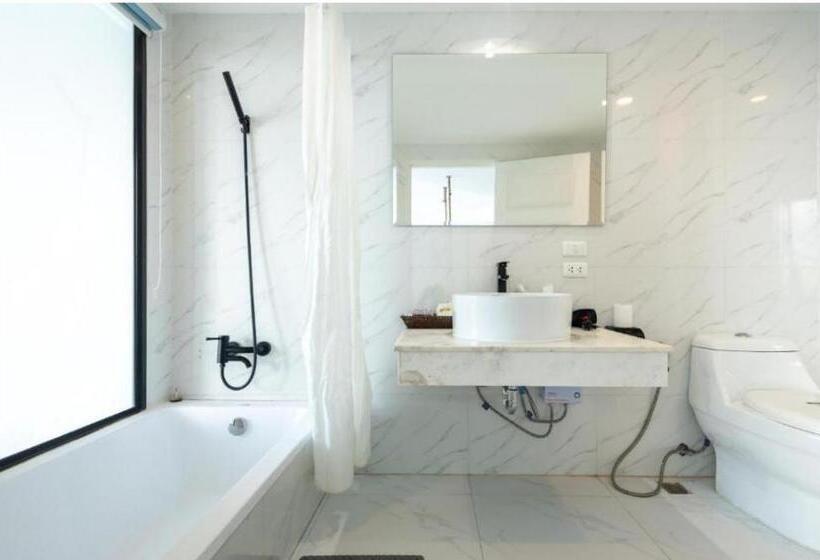 Люкс Вид на Море, Patong Sunset Villa Phuket