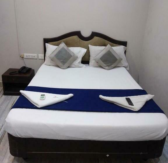 חדר דלוקס, Grand Tower Chennai