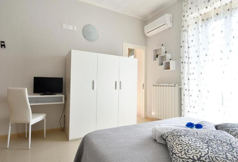 חדר סטנדרט לארבעה, Malo Rooms