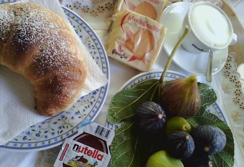 اتاق استاندارد با تخت بزرگ, B&b Marebello