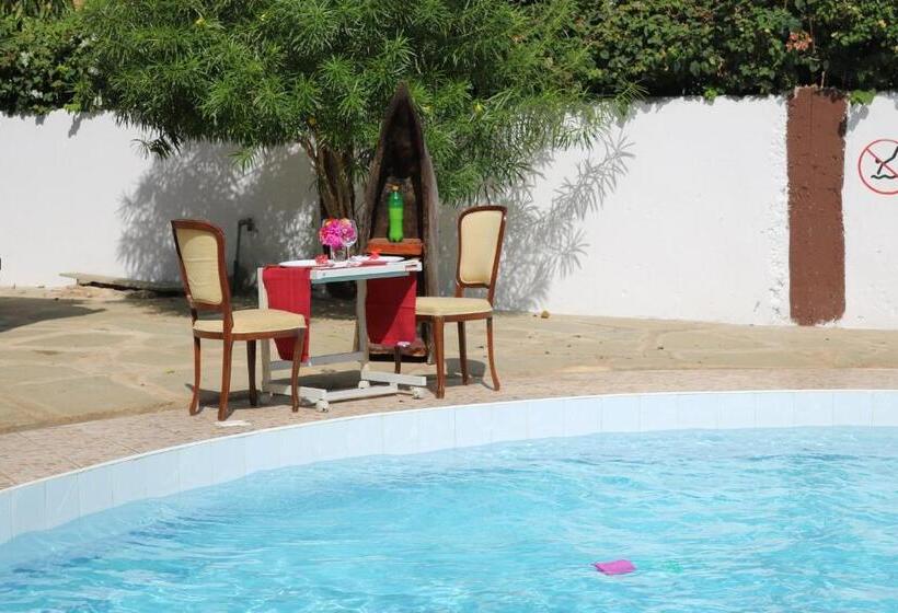 اتاق استاندارد سه نفره, Room In Guest Room   A Wonderful Beach Property In Diani Beach Kenyaa Dream Holiday Place