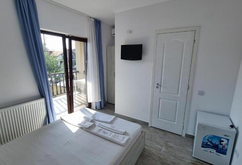 Standard Værelse m. Balkon, Vila Dumio