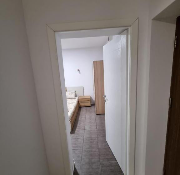 Lejlighed 1 Soveværelse m. Terrasse, Vila Dumio