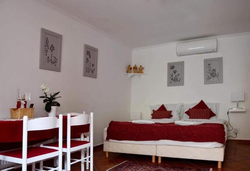 스탠다드 룸, Szentesi Panzió