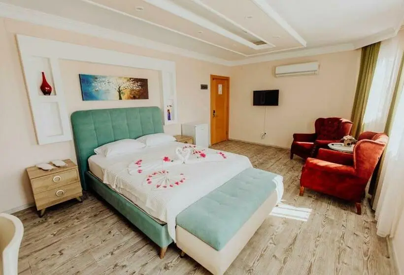Deluxe Suite King Bed, Karacan Park  Dalaman Airport