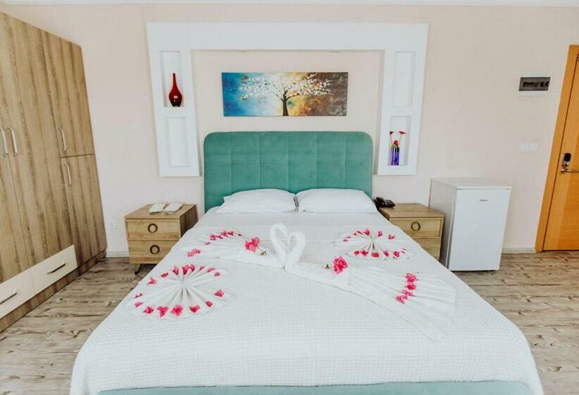 Люкс Deluxe Кровать Кинг, Karacan Park  Dalaman Airport