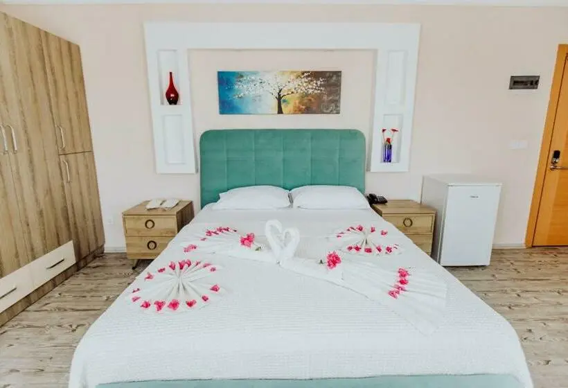 Deluxe Suite King Bed, Karacan Park  Dalaman Airport
