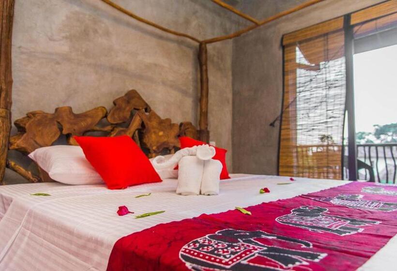 Номер Deluxe Вид на Канал, Negombo Boutique Villa
