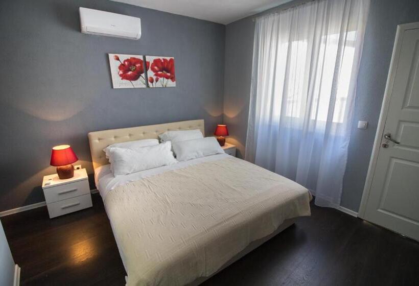 اتاق استاندارد, Villa M