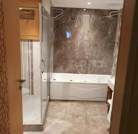 اتاق خانوادگی, Esila Thermal Hotel & Spa