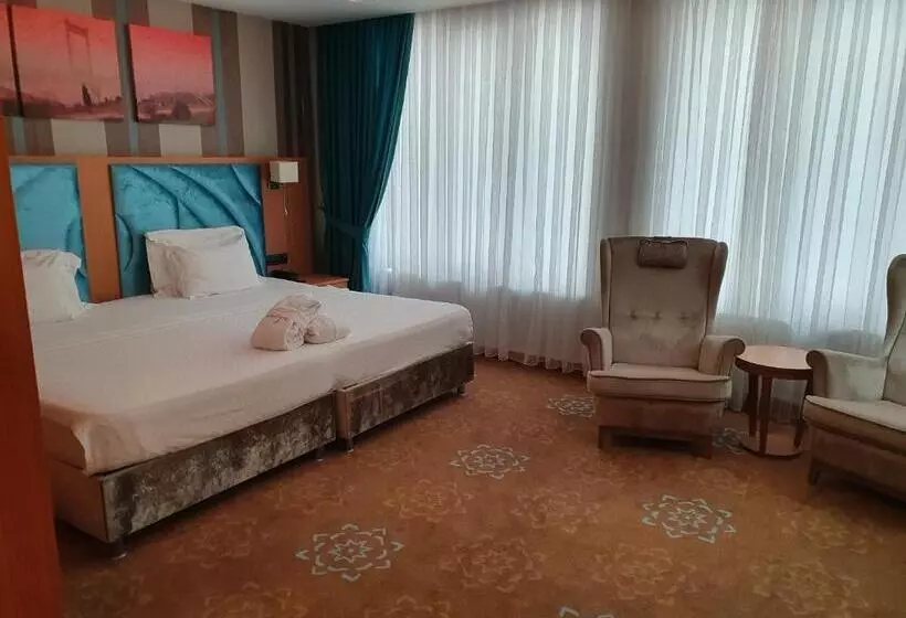 اتاق لوکس با تخت بزرگ, Esila Thermal Hotel & Spa