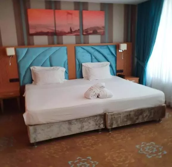 اتاق لوکس با تخت بزرگ, Esila Thermal Hotel & Spa