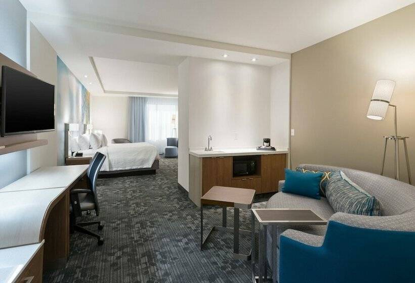 스위트, Courtyard By Marriott Houston Katy Mills