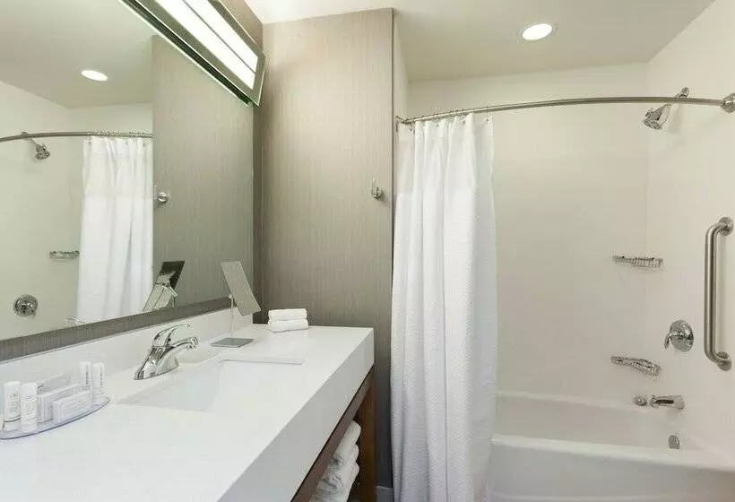 スイート, Courtyard By Marriott Houston Katy Mills