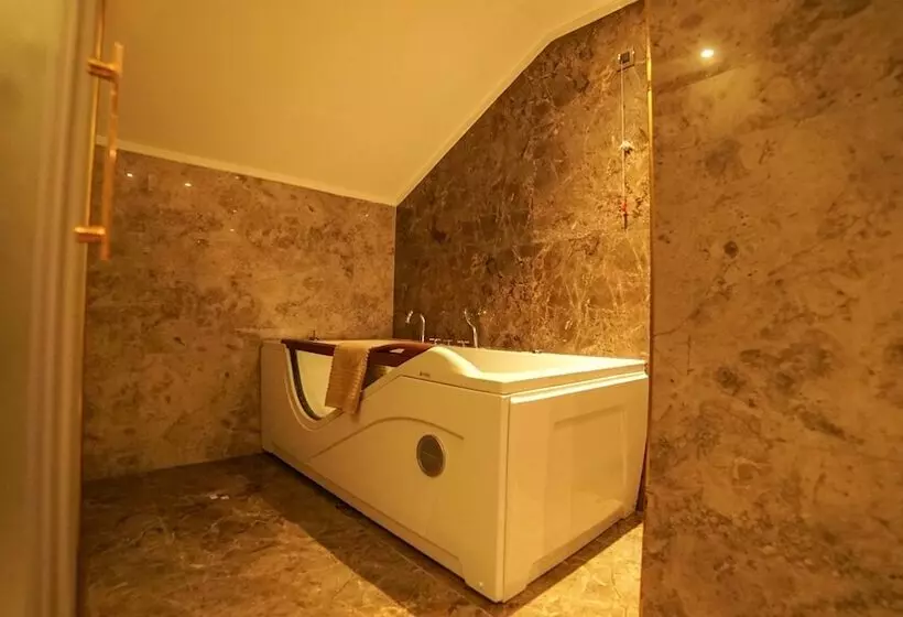 اتاق خانوادگی, Esila Thermal Hotel & Spa