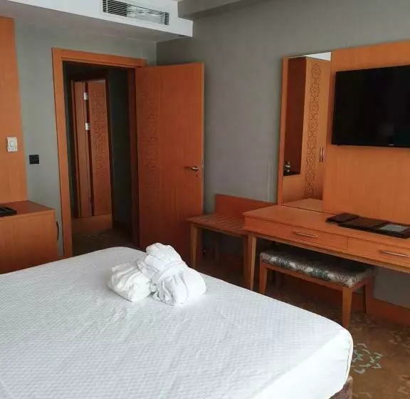 اتاق اکونومی, Esila Thermal Hotel & Spa
