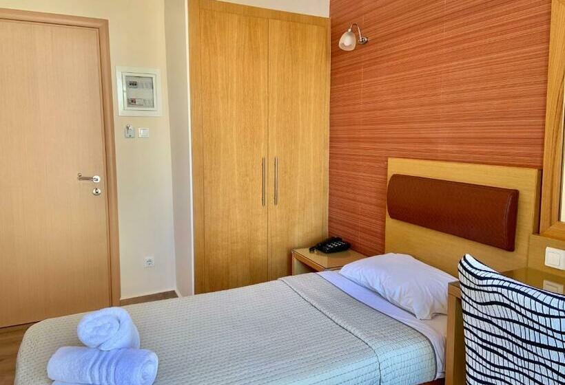 스탠다드 싱글 룸, Flisvos