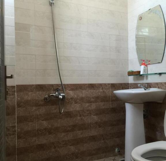 家庭间, Ngan Giang Guest House