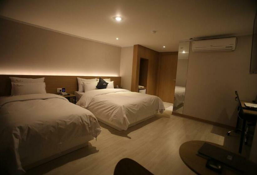 Standart Oda, Vatica Hotel Dongdaemun