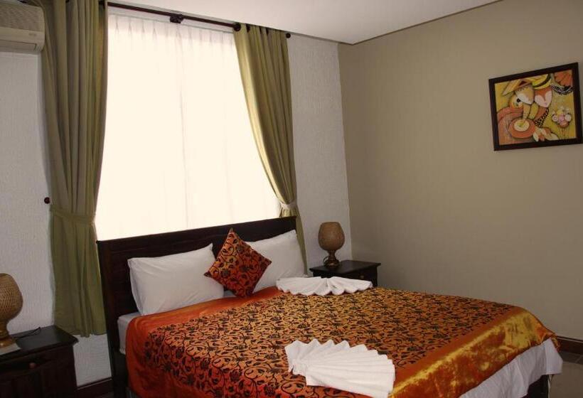 ویلای 1 خوابه, Xin Chao