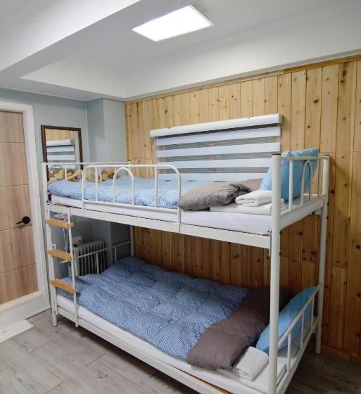 스탠다드 룸, Insadong Hostel