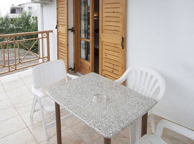 חדר סטנדרט, Laura Skiathos