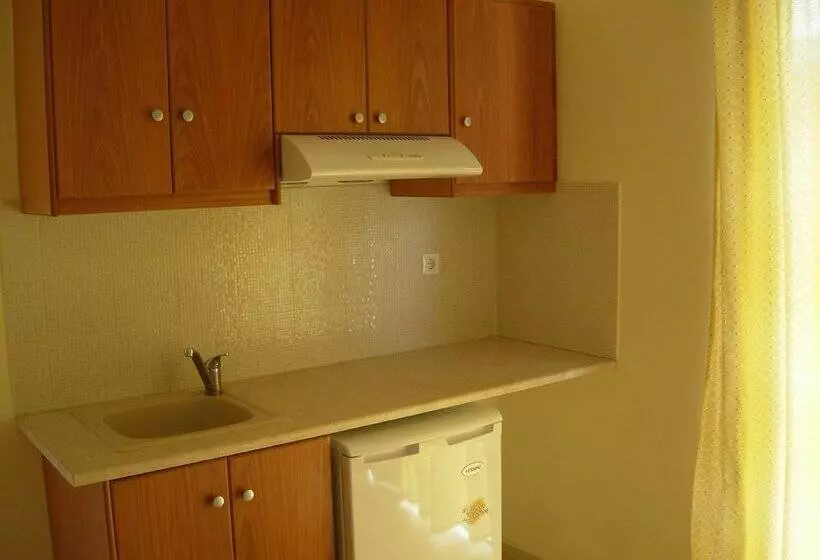 エコノミーワンルーム, Philippos Studios & Apartments