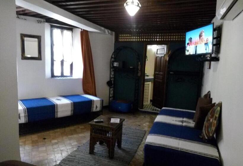 经典家庭房间, Riad Letchina