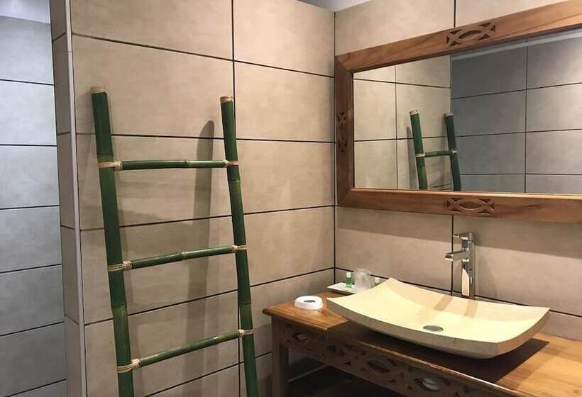 اتاق سوپریور, Le Vieux Cep