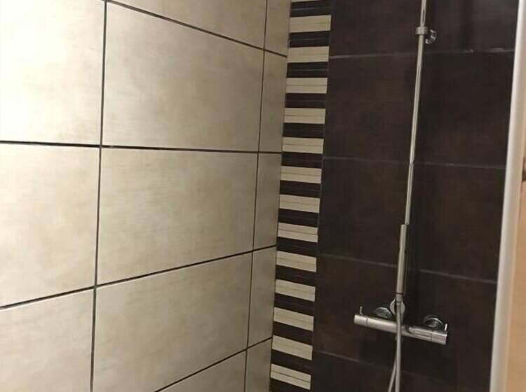 اتاق سوپریور, Le Vieux Cep