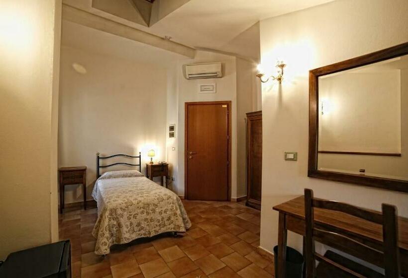 Quarto Estandar Individual, Luna