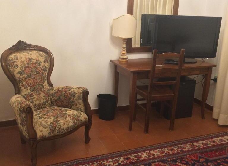 חדר סטנדרט מותאם לאדם עם מוגבלויות, Luna