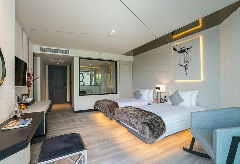 Deluxe Room Garden View