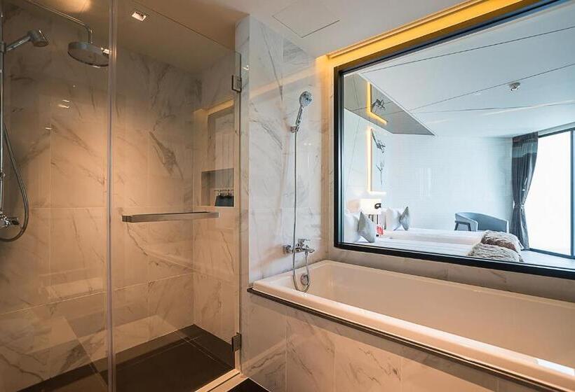 Deluxe Room Sea View