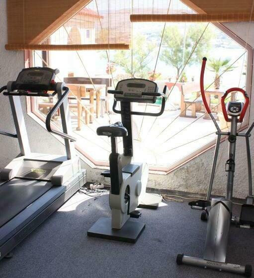 اتاق استاندارد با بالکن و چشم‌انداز دریا, Boutique Villa Revelin