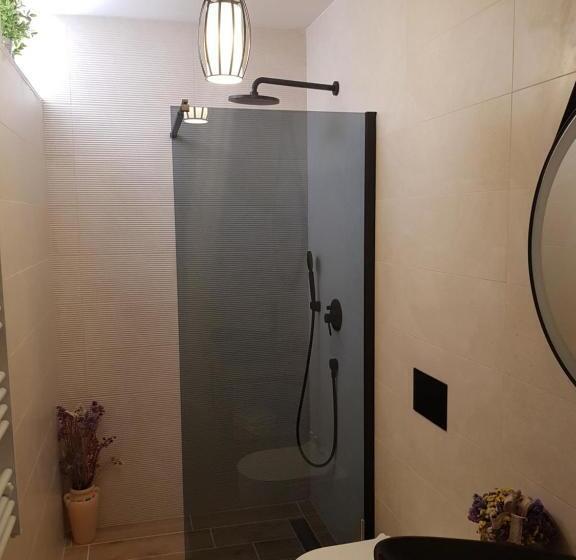 اتاق راحتی, Boutique Villa Revelin