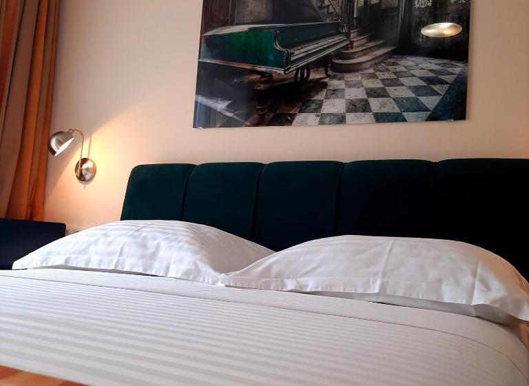 Deluxe Room Sea View, Boutique Villa Revelin