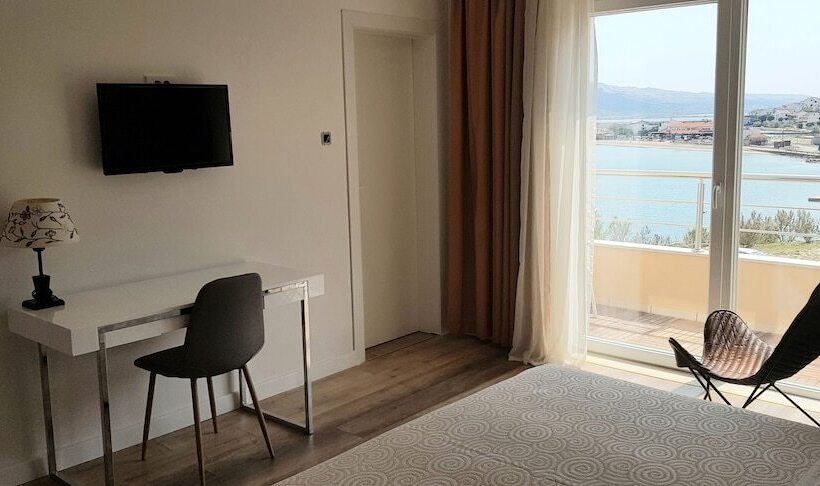 Comfort room with balcony, Boutique Villa Revelin