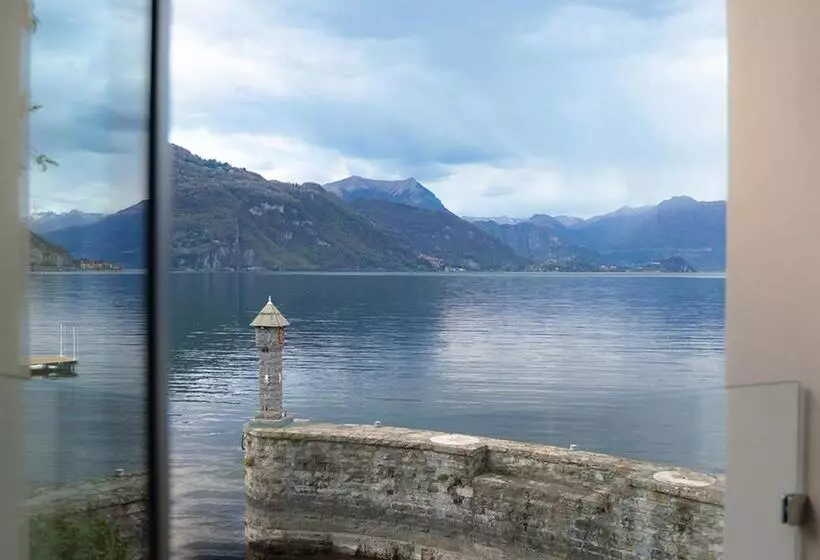 レイクビューデラックスルーム, Villa Lario Resort Mandello