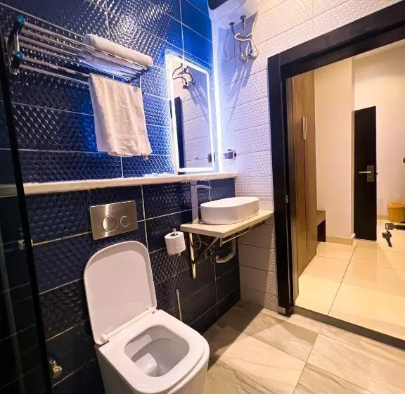 اتاق استاندارد, Entrust Hotel And Suites