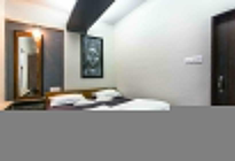 اتاق لوکس, Backpacker Panda Appetite Mumbai