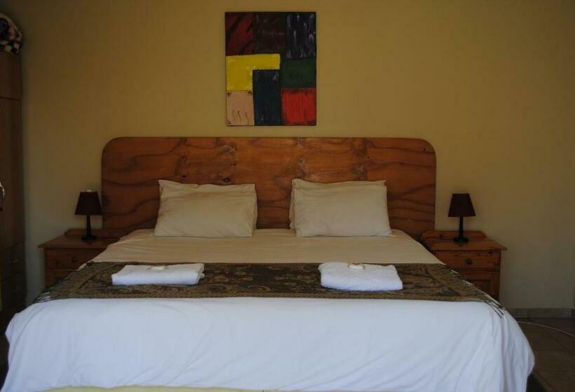 침실 1개 발코니 아파트, Louhallas Accommodation