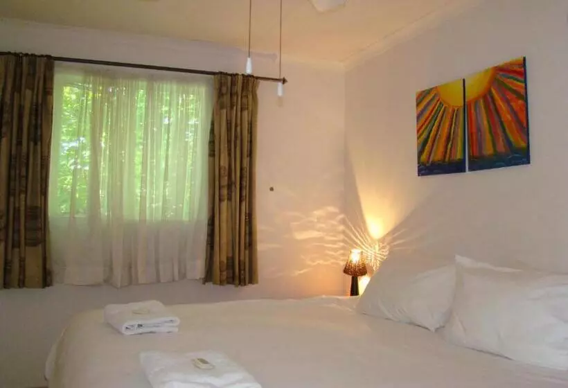 スタンダードルーム, Louhallas Accommodation