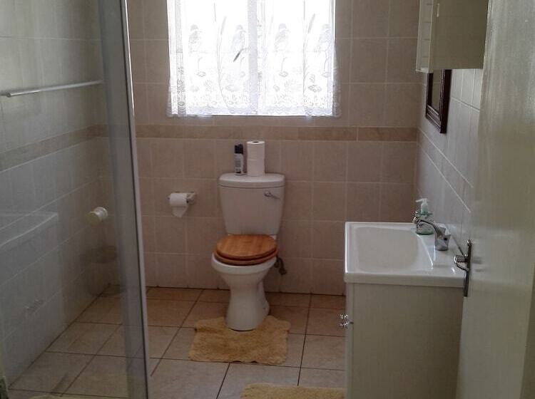 오두막, Louhallas Accommodation