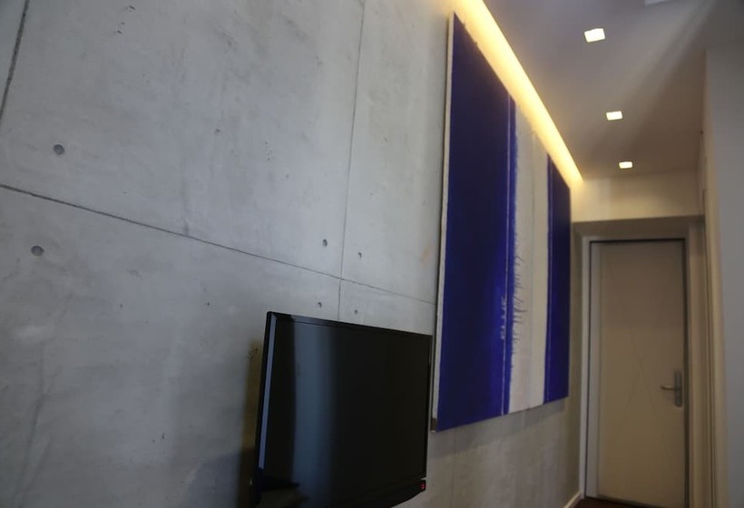 اتاق اکونومی, Boutique Rooms