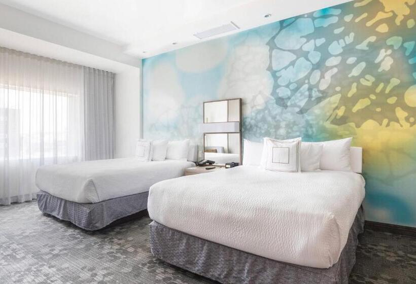 سوییت, Courtyard by Marriott Chihuahua