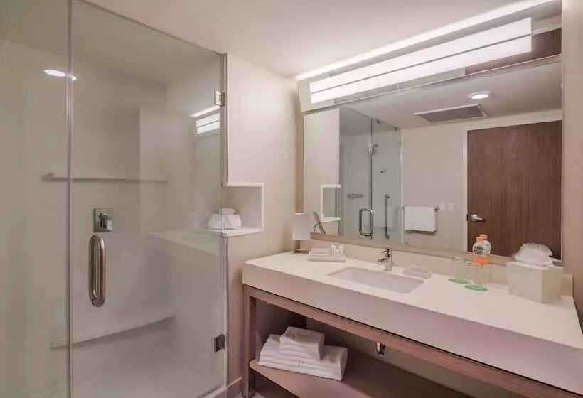 سوییت, Courtyard by Marriott Chihuahua