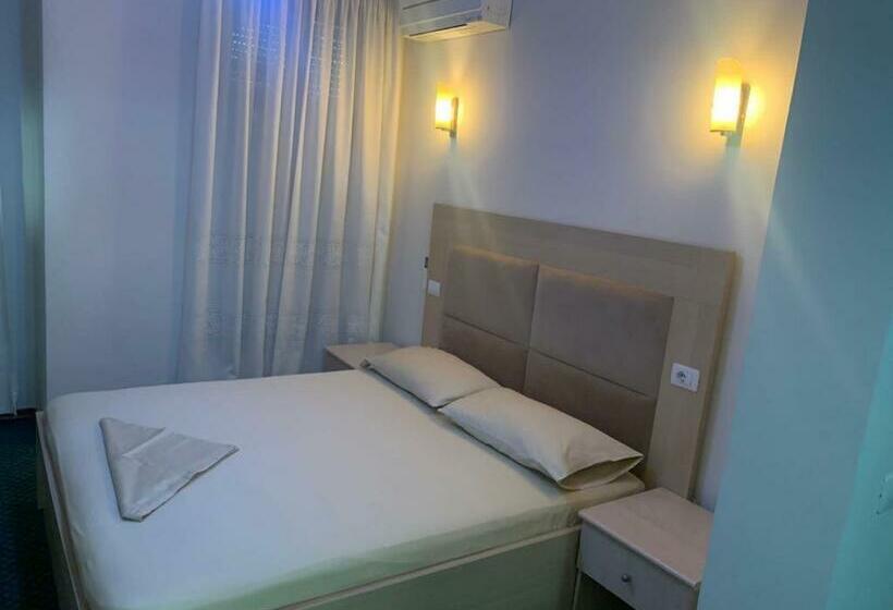 스탠다드 룸 산 전망, Kriva Resort